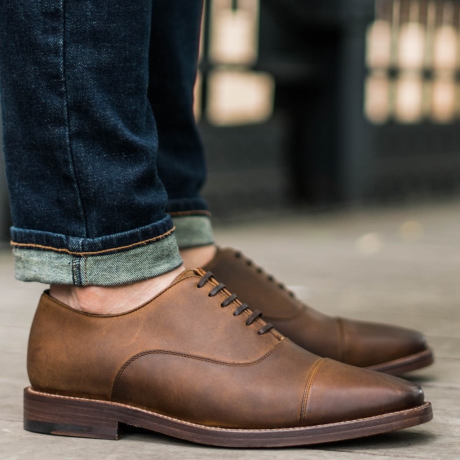 Jueves Ejecutivo Cobre Quemado