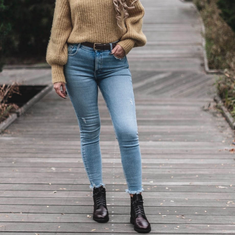 Cinturon Clasico De Mujer En Piel Marron Miercoles